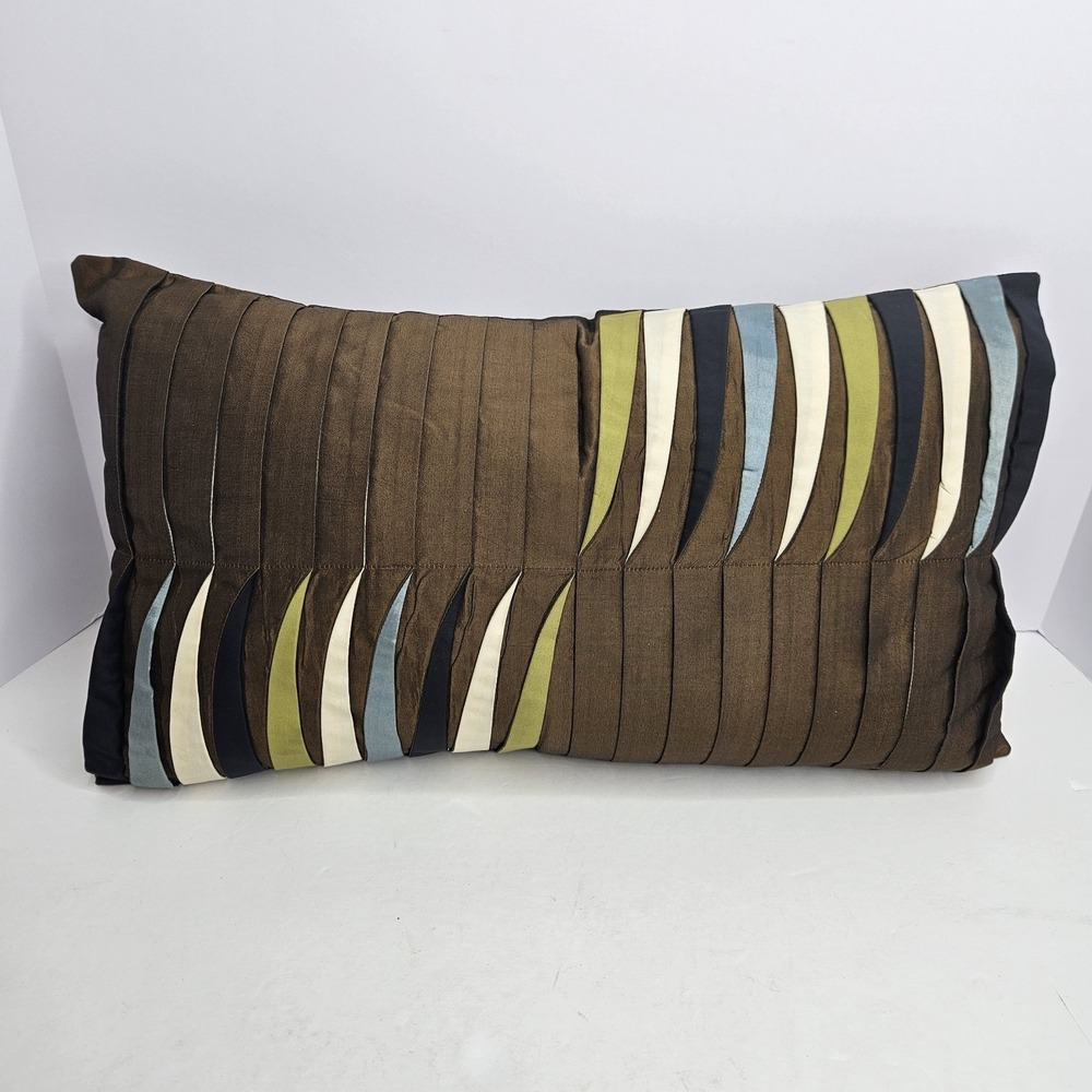 Pier 1 Throw Pillow 18.5 X 11‎ X 3